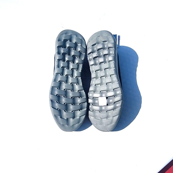 NWT skechers go walk - Picture 5 of 5